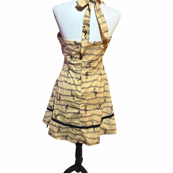 Ladies Halter Music Note Dress-Crinoline-Zip Back-Adjustable Bodice-Size XL - Picture 4 of 11